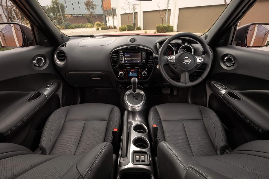 Торпедо Nissan Juke Ti-S 2018 года  (AU) (фото 15 из 18)
